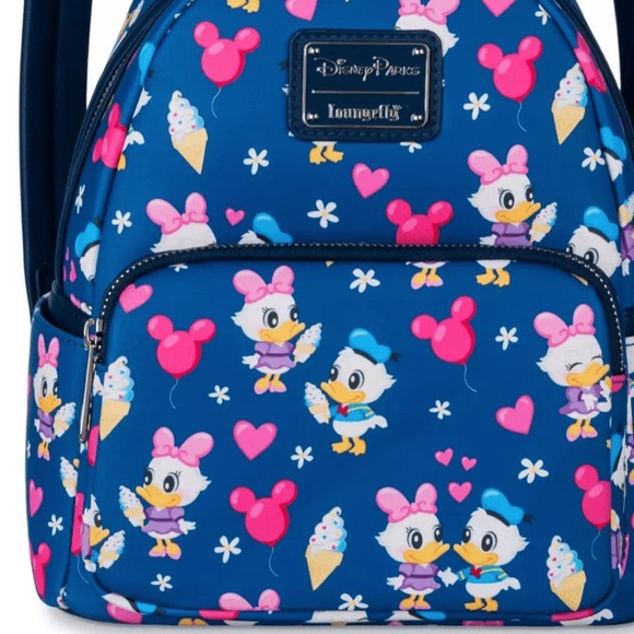 Disney Parks Lounge-fly Donald and Daisy Duck ''Love'' Mini Backpack New … - Picture 5 of 6